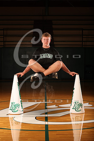 Levitating_3O0A8831-with shadows_proof