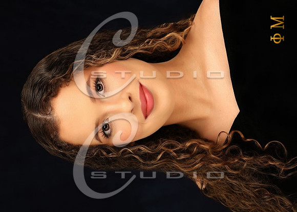 Waltman Sarah_2Z5A6914_yb_5x7